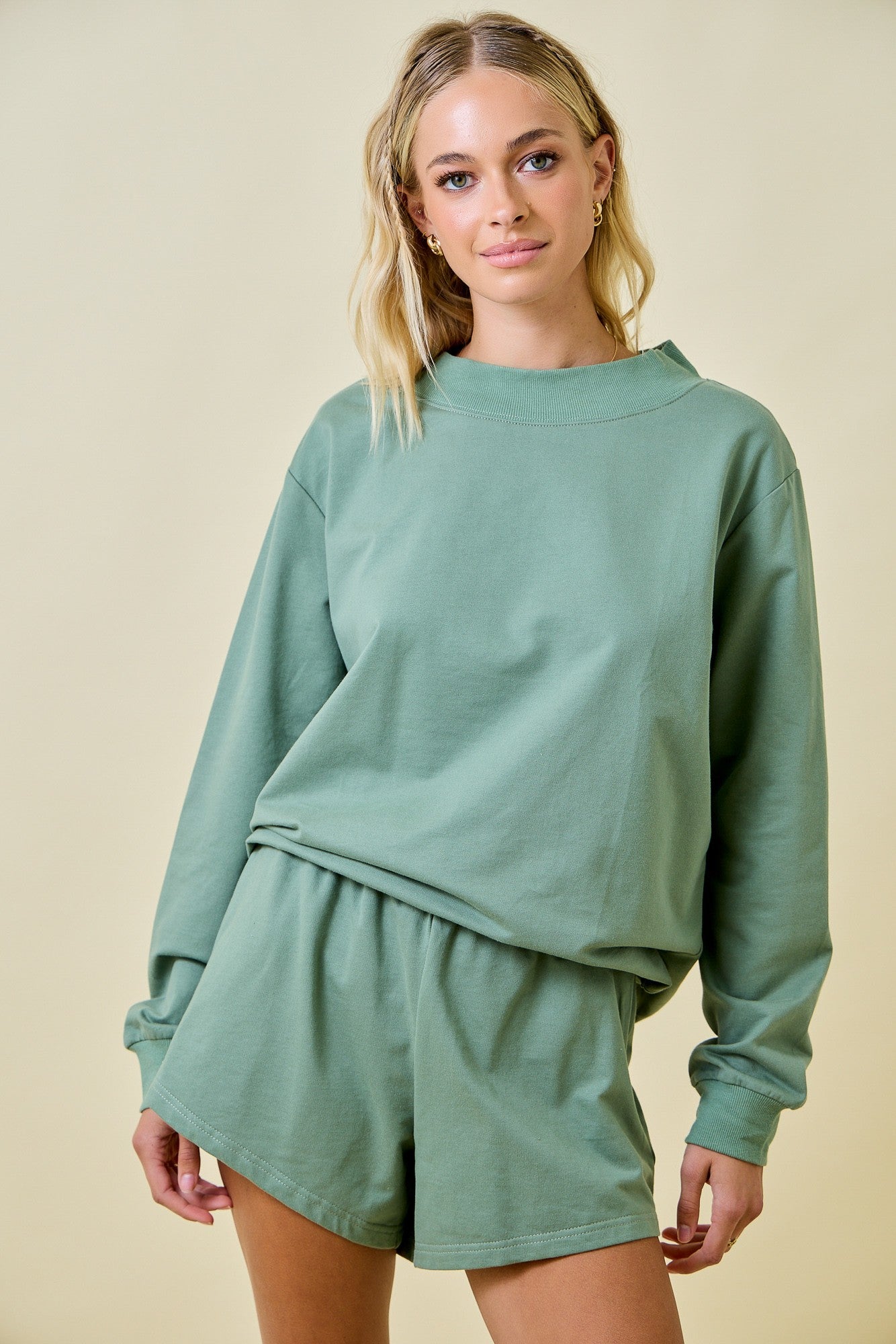 Mock Neck Lt Sweatshirt