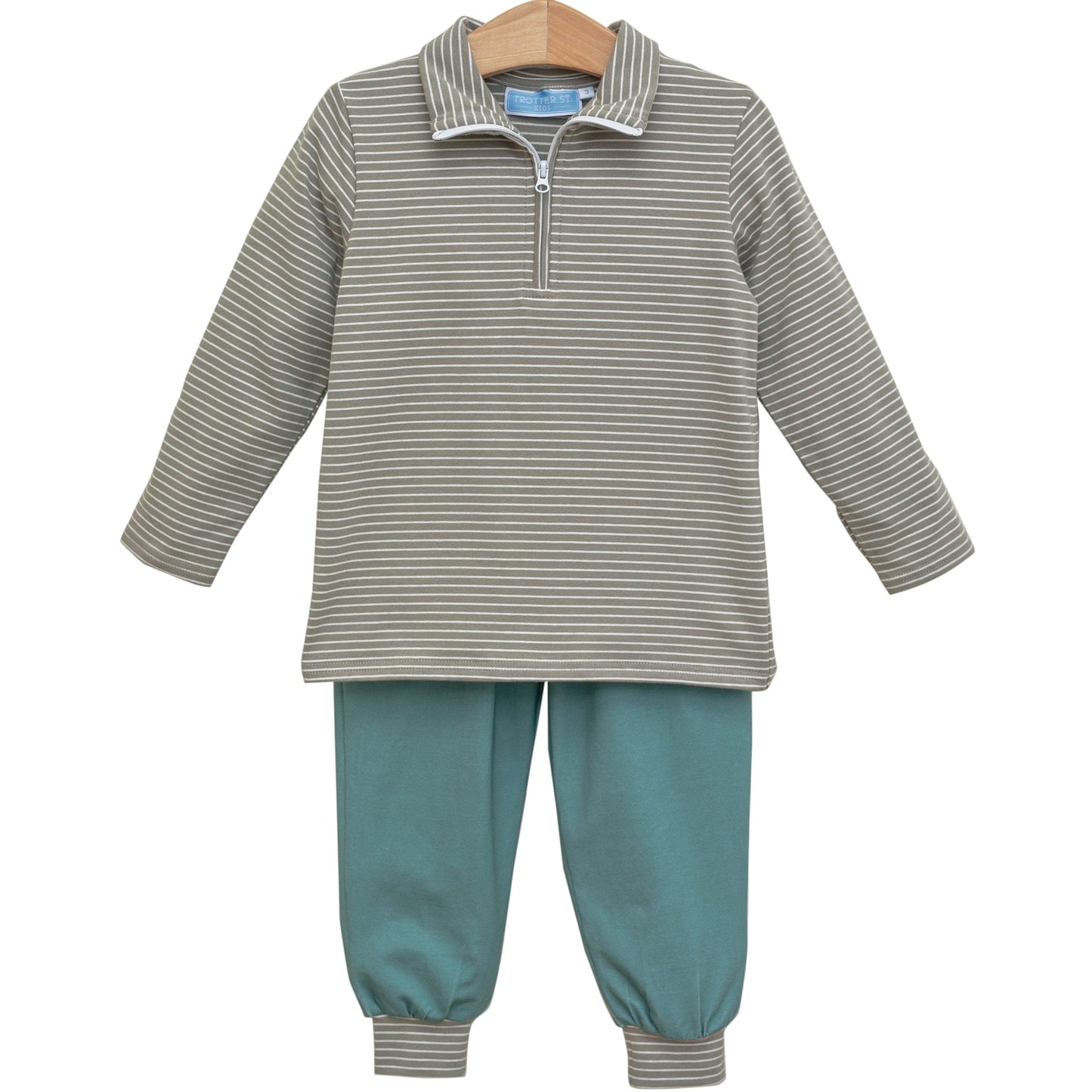 TS Tucker Pullover Set