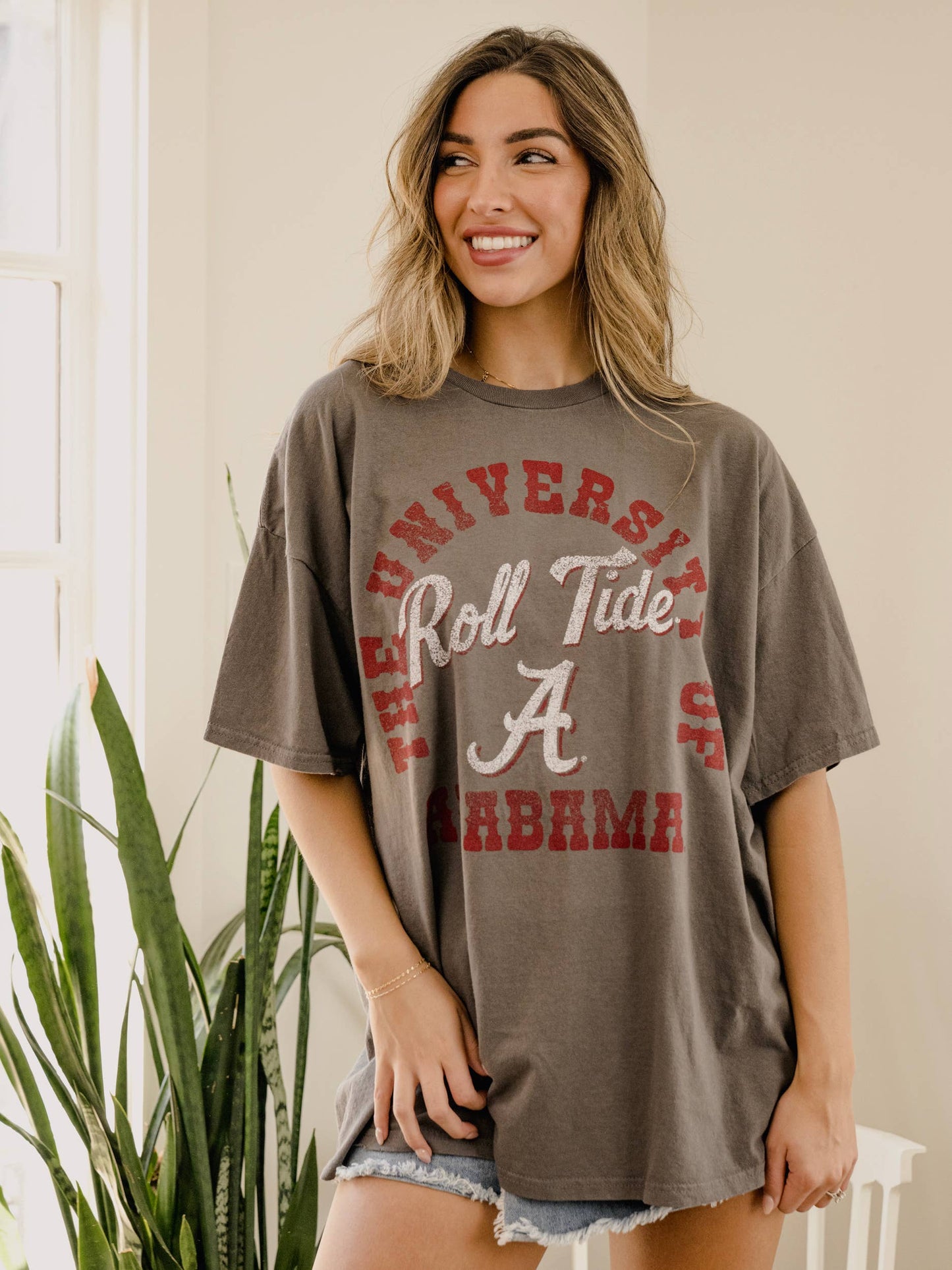 Uni of Alabama Thrifted Tee
