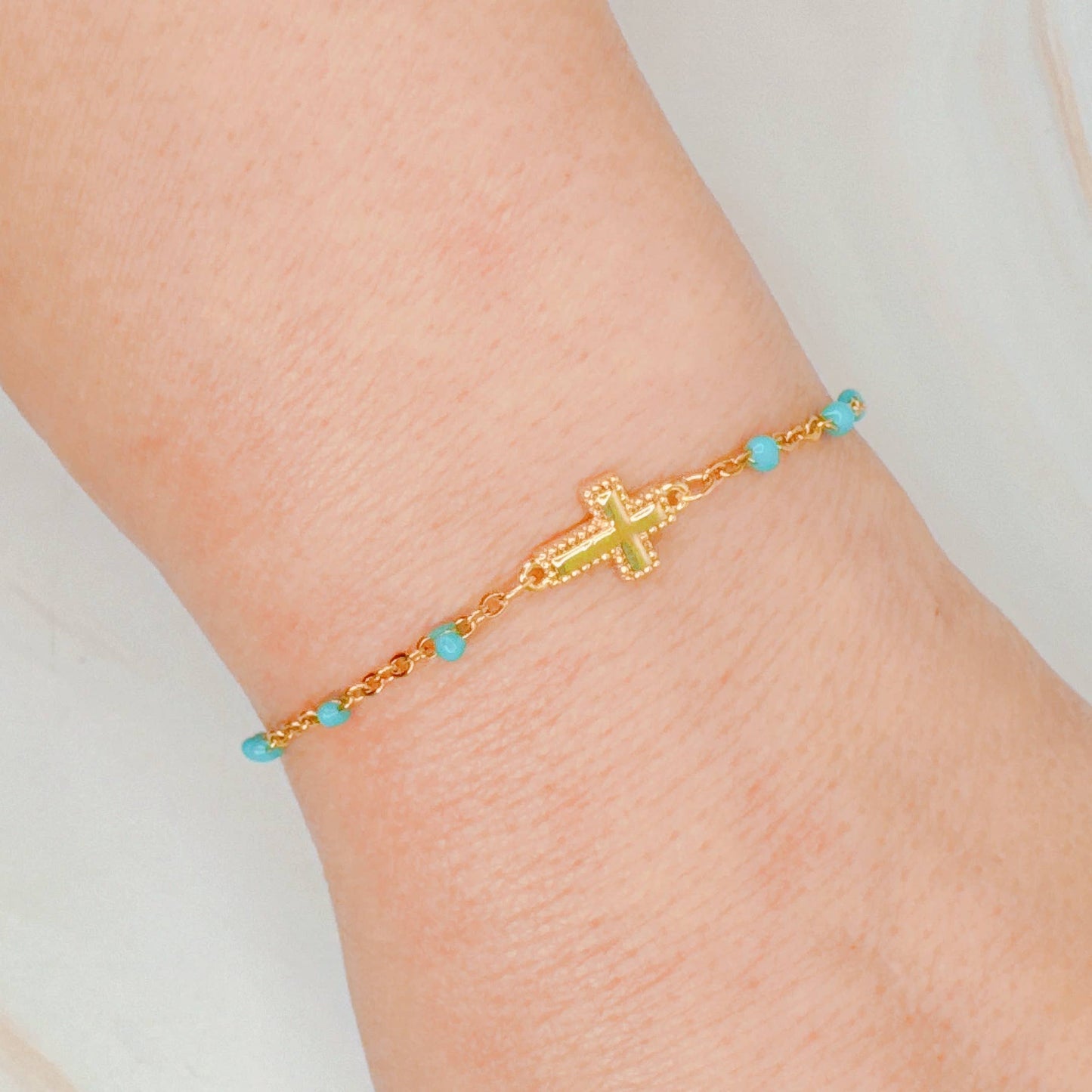 Dainty Cross Bracelet