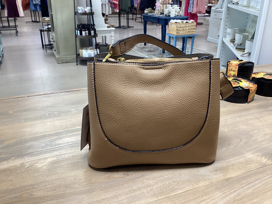 Corina Bucket Bag
