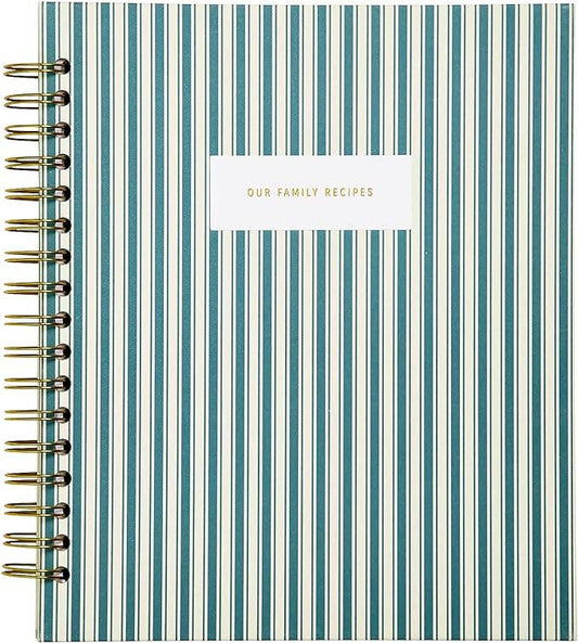 Our Family Recipes: A Meals and Memories Keepsake Journal