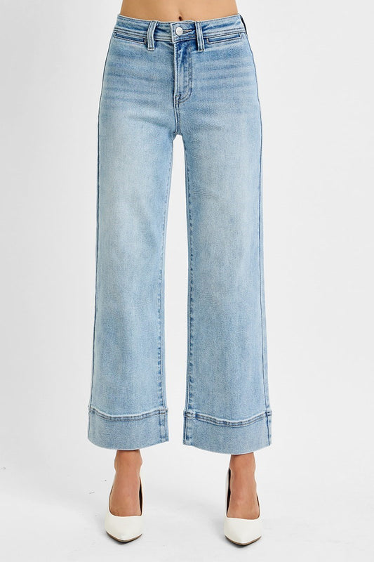 Risen Wide Cropped Jeans
