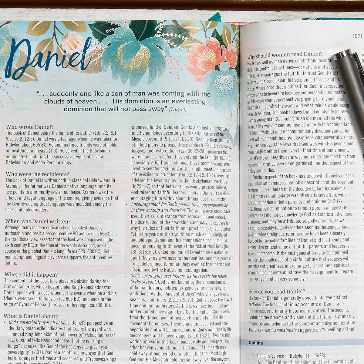 CSB Teal Floral Bible
