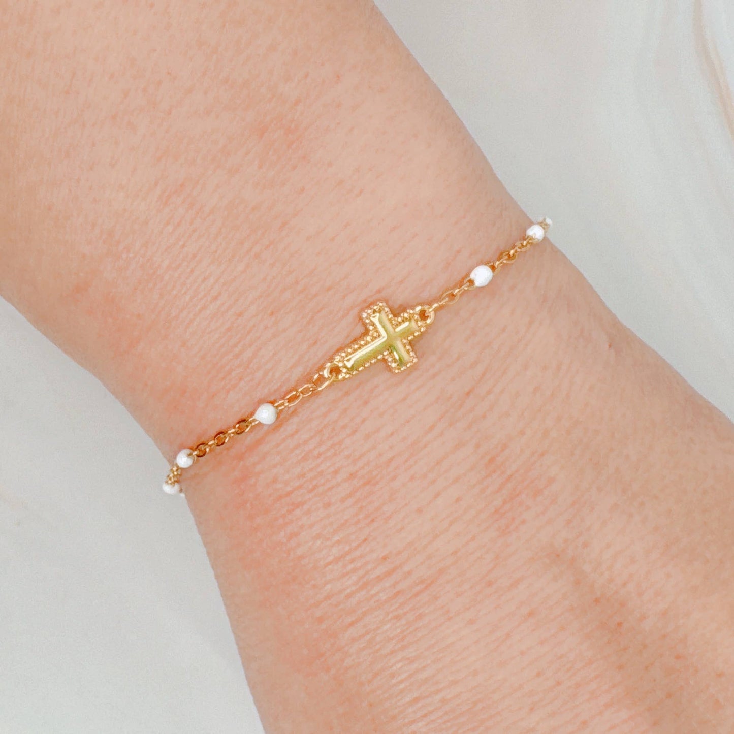 Dainty Cross Bracelet