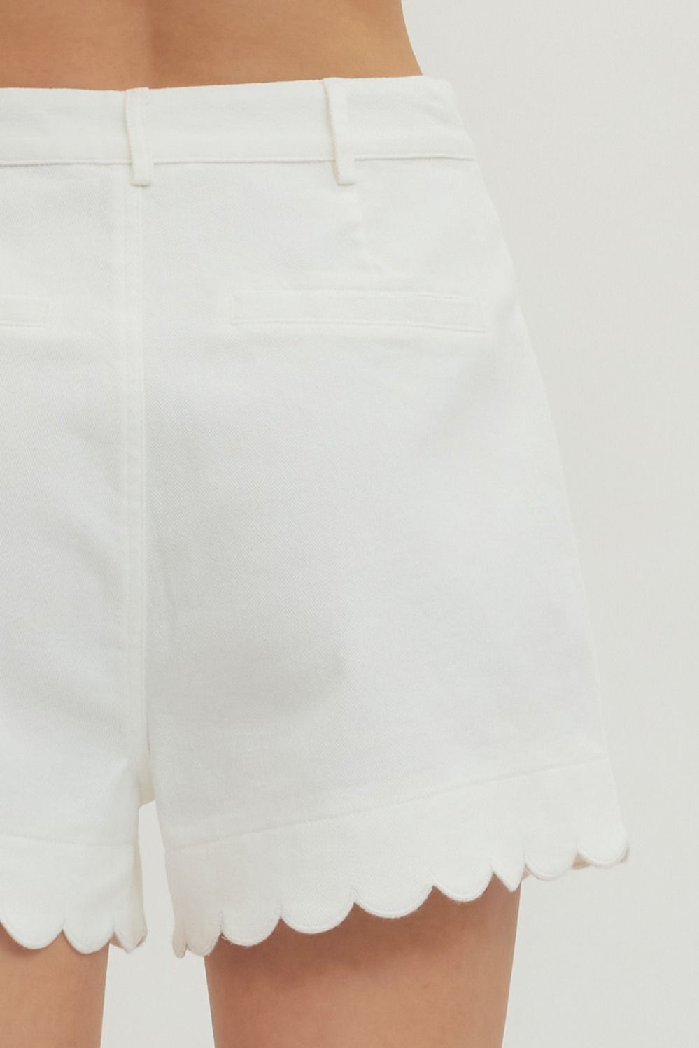 Scallop Edge Shorts